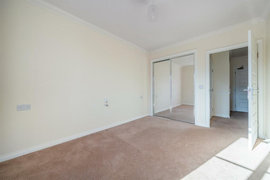 Additional property image - Keyes Lodge, Dartford