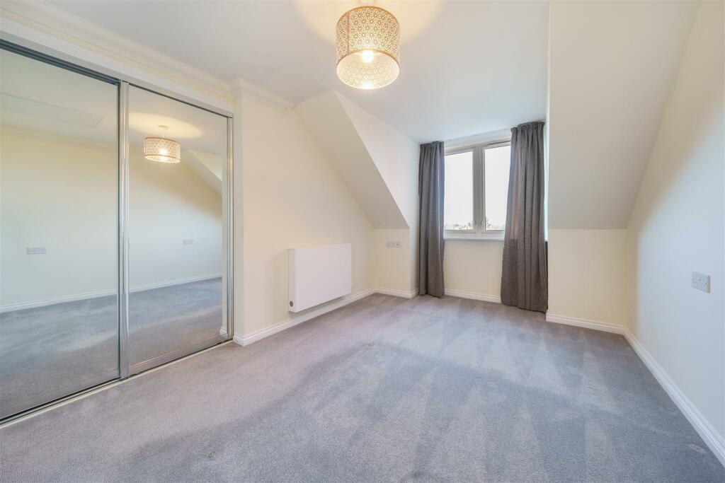 Additional property image - Cooper Lodge, Frinton-On-Sea