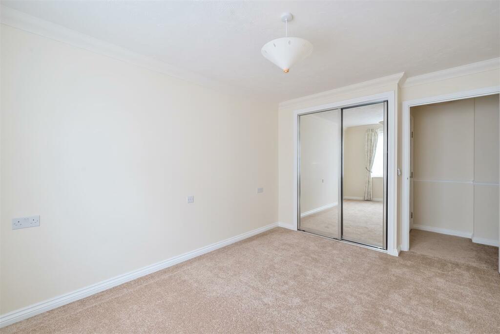 Additional property image - King Edgar Lodge, Ringwood