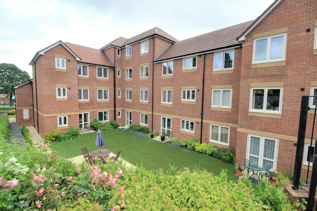 1 bedroom retirement property for sale in Hadley Lodge, Quinton, B32