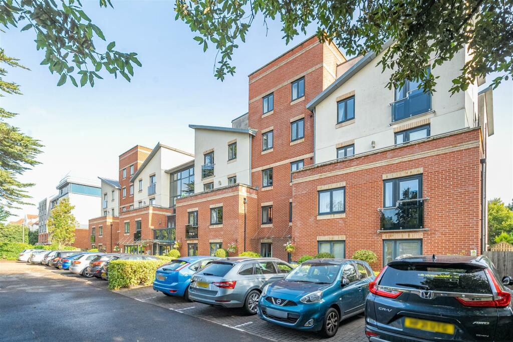 Additional property image - Osbourne Lodge, Bournemouth