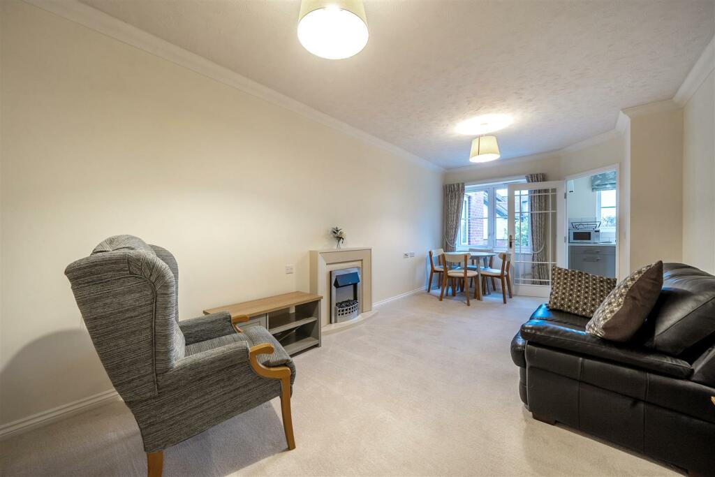 Additional property image - Woolmans Lodge, Shirley, Solihull