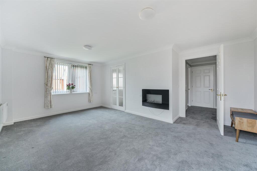 Additional property image - Harewood Court, Warlingham
