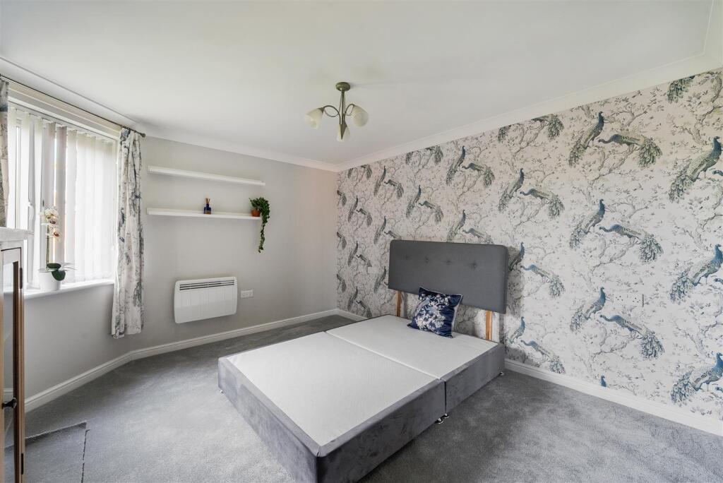 Additional property image - Harewood Court, Warlingham