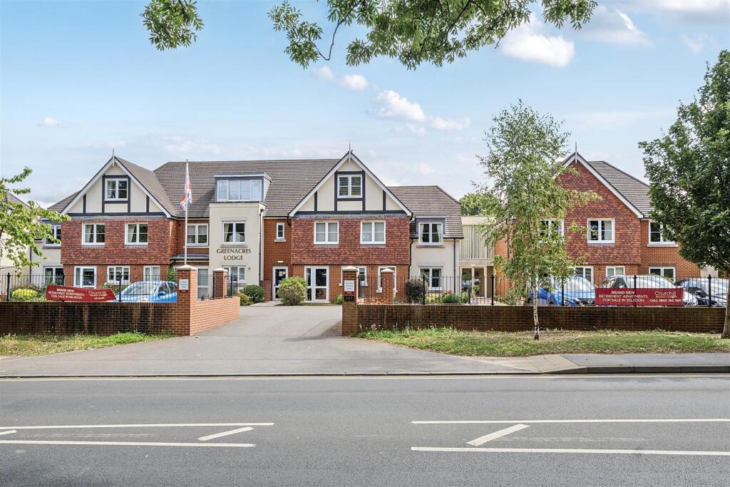 Main image of property: Greenacres Lodge, Warlingham