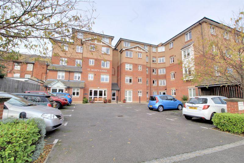 2 bedroom retirement property for sale in St Marys Lodge, Birchington, CT7