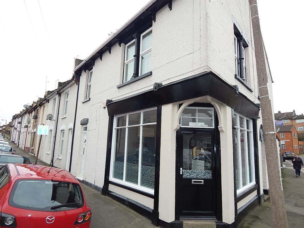 Main image of property: Wickham Street, Rochester, Kent, ME1