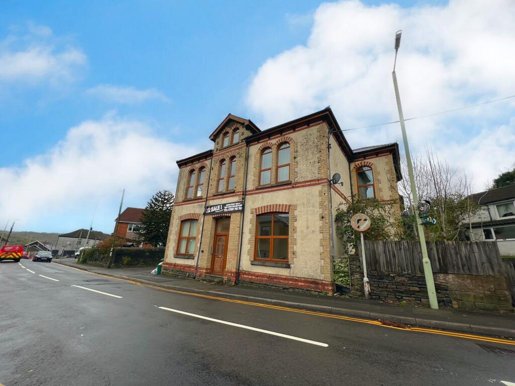 1 bedroom apartment for rent in Llantrisant Road, Graig, PONTYPRIDD, CF37