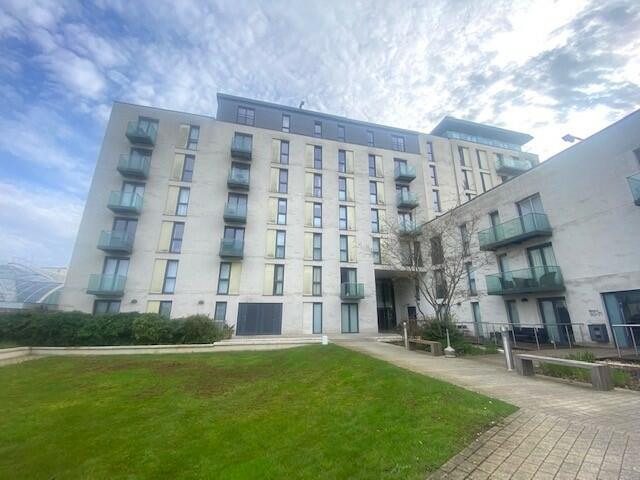 2 bedroom apartment for rent in The Hayes, CARDIFF, CF10