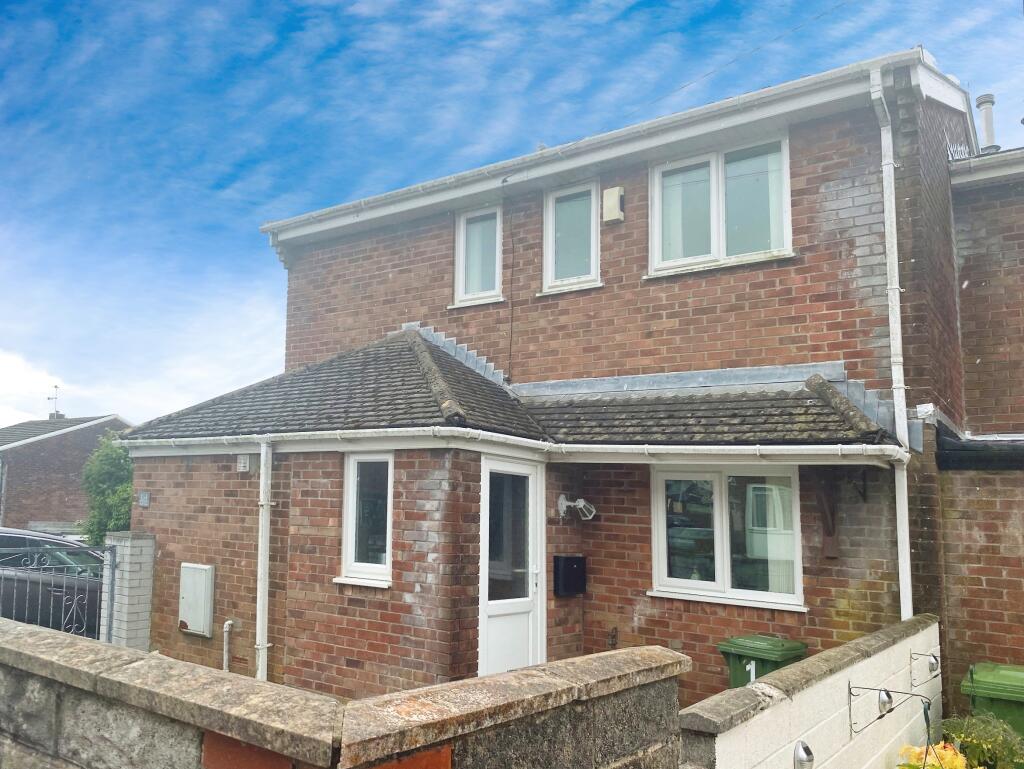 Main image of property: Bryngolau, Tonyrefail