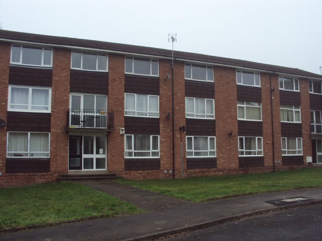 2 bedroom ground floor flat for sale in Newton Gardens, Great Barr