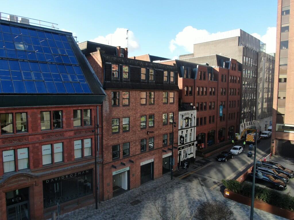 Main image of property: Queens Court, 24 Queen Street, Manchester, Greater Manchester, M2