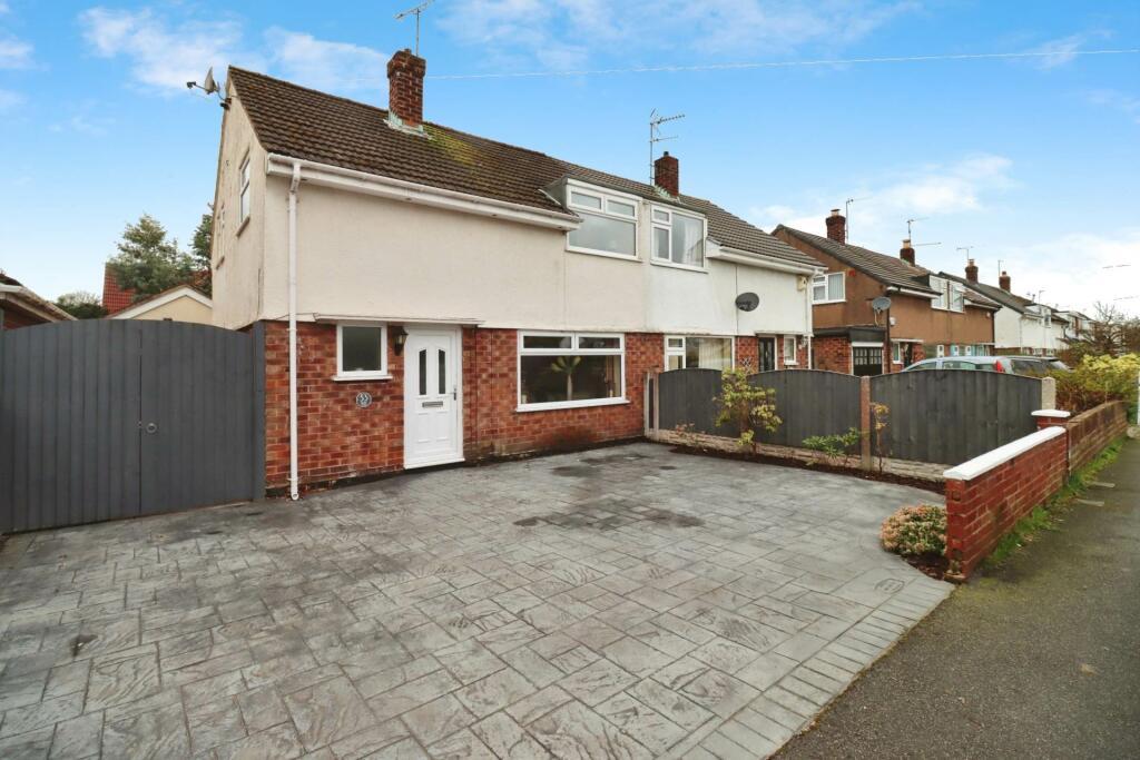 3 bedroom semidetached house for sale in Hillary Road, Eastham, CH62