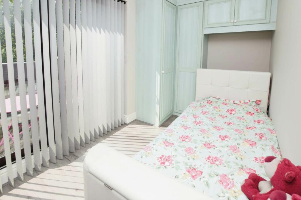 Additional property image - Dibbinsdale Road, Bromborough