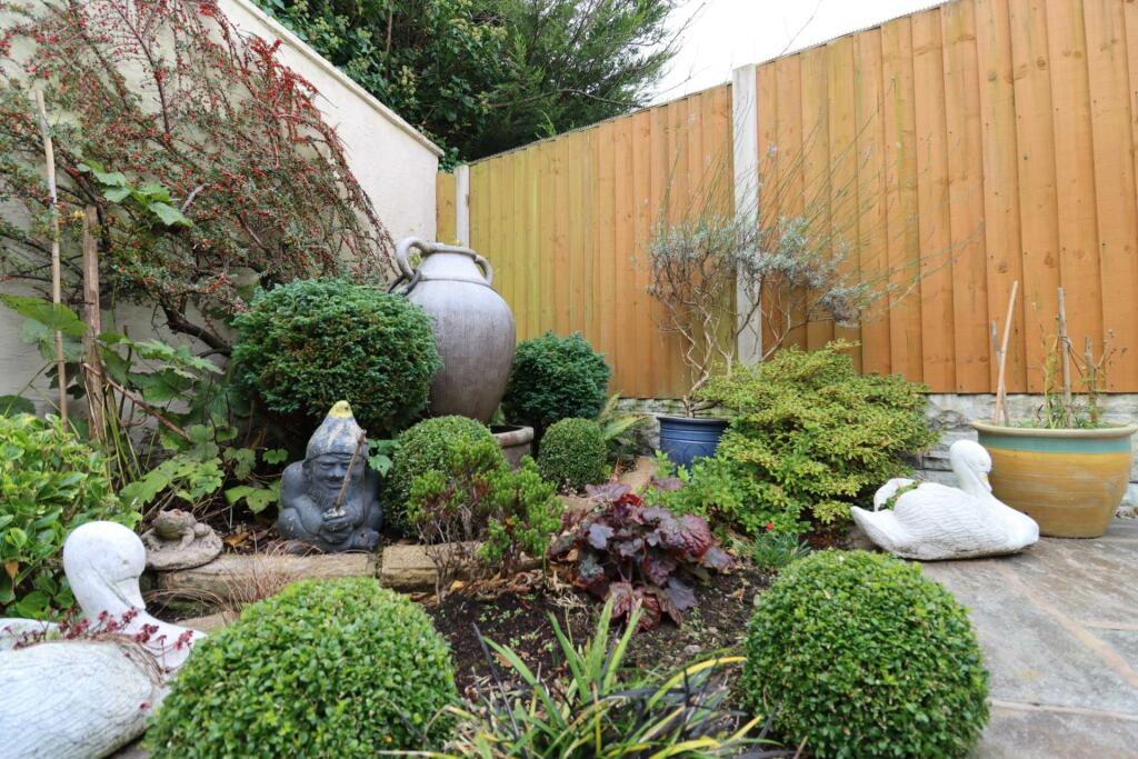 Additional property image - Smithy Lane, Willaston