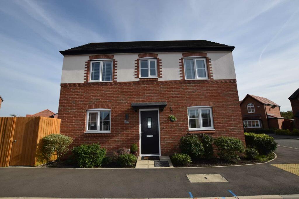 3 bedroom detached house for sale in White Bridge Road, Bromborough, CH62