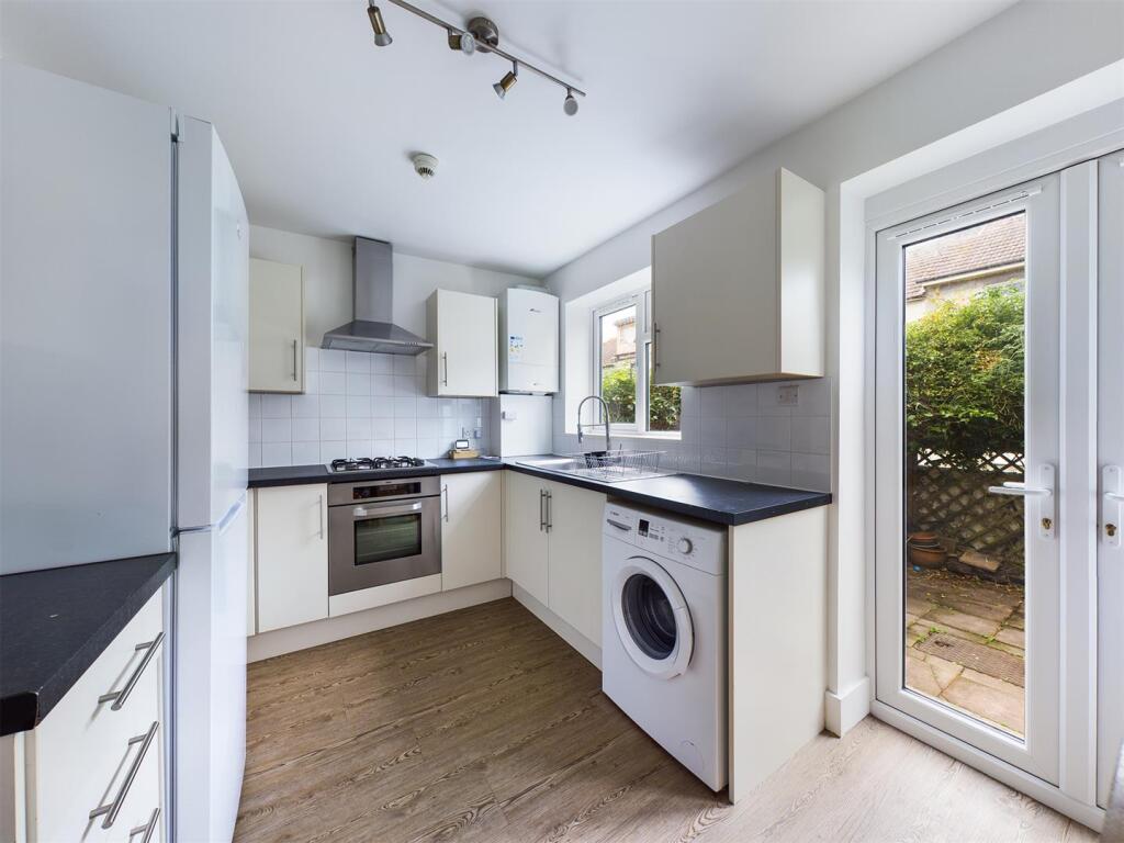 Additional property image - Islingword Place, Brighton