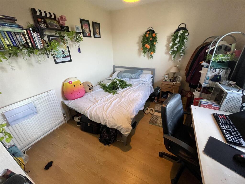 Additional property image - Staplefield Drive, Brighton