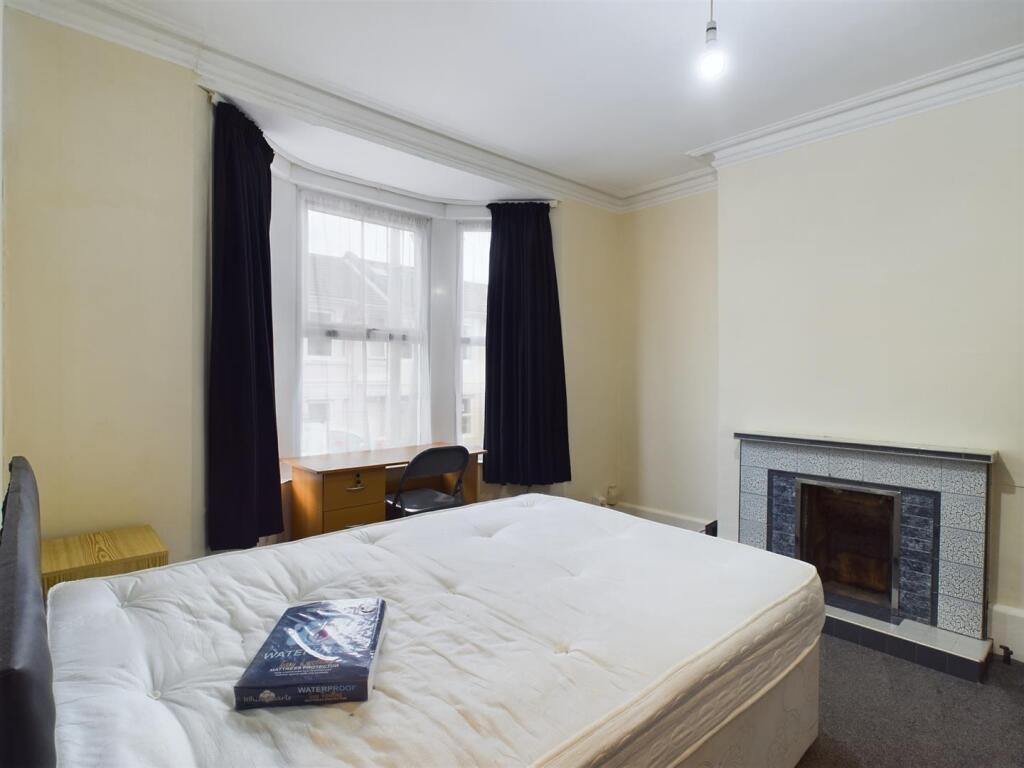 Additional property image - Bentham Road, Brighton