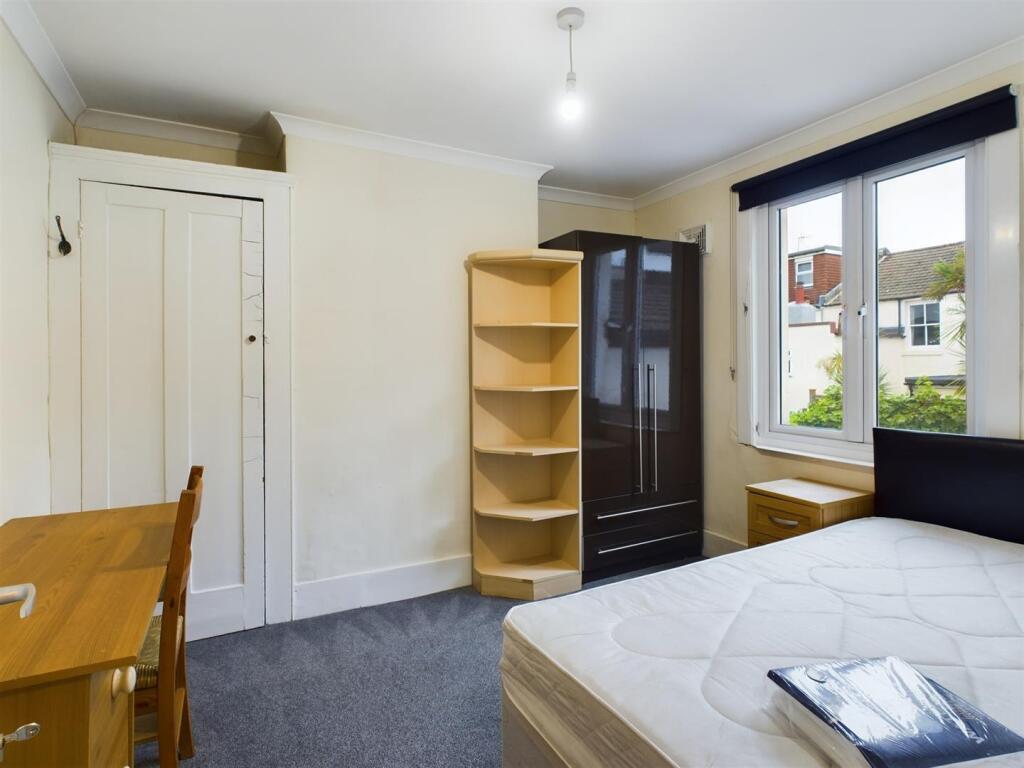 Additional property image - Bentham Road, Brighton