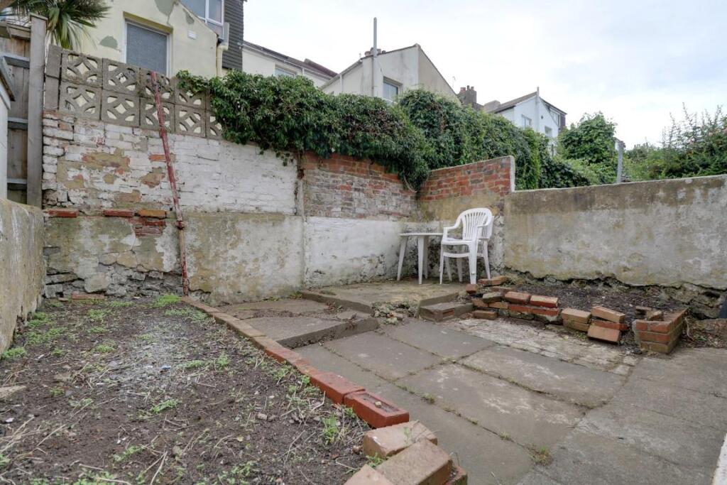 Additional property image - Bentham Road, Brighton