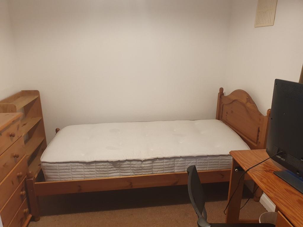Additional property image - The Crescent, Brighton