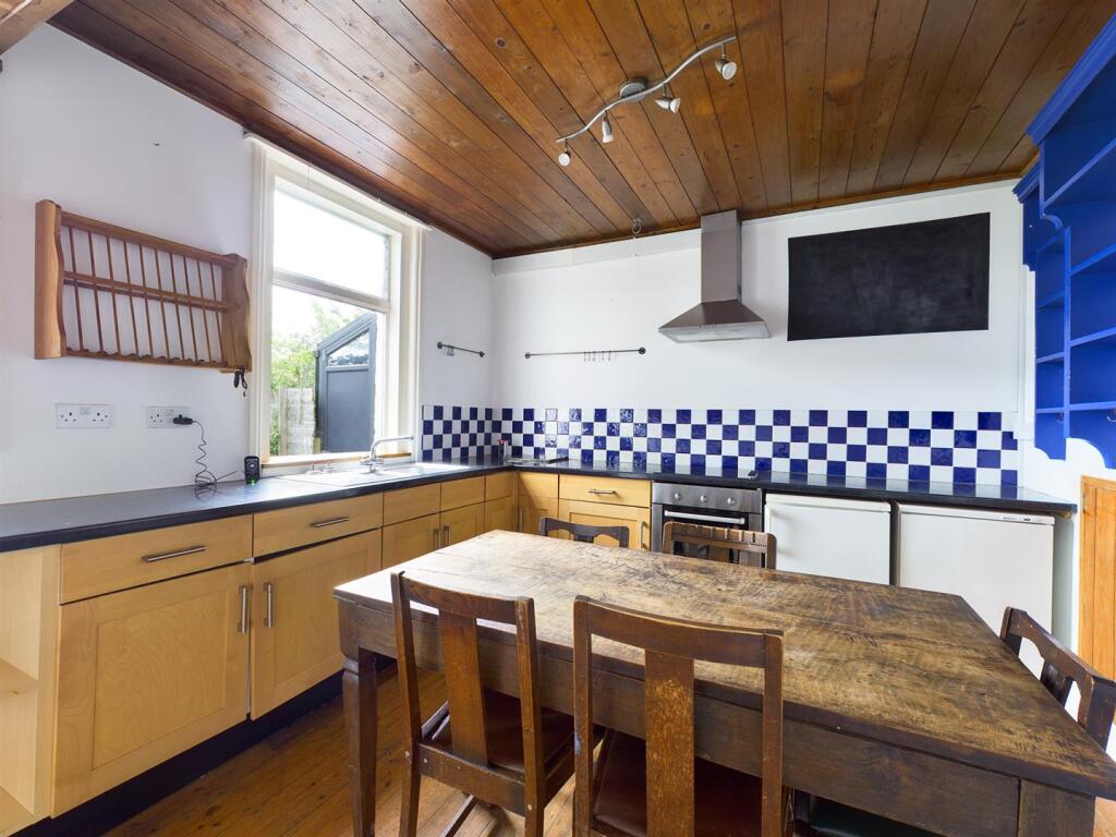 Additional property image - Ewhurst Road, Brighton