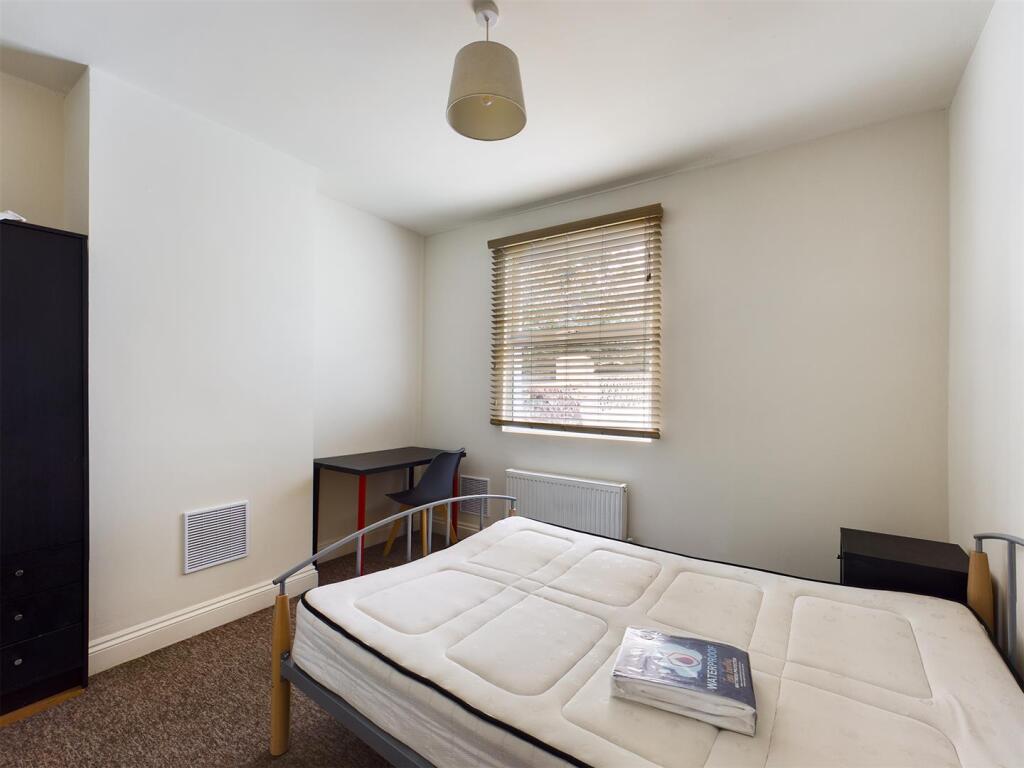 Additional property image - Sandown Road, Brighton