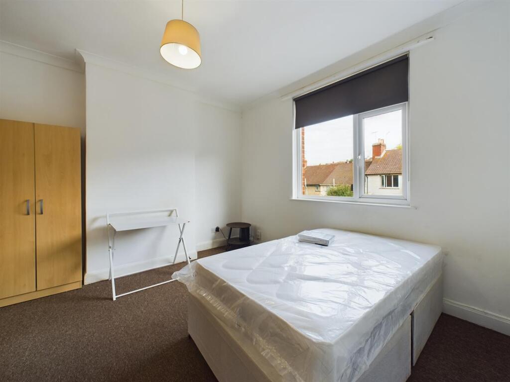 Additional property image - Coombe Road, Brighton