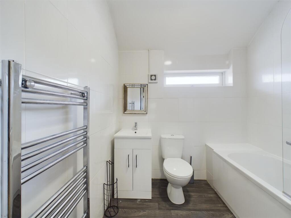 Additional property image - Coombe Road, Brighton