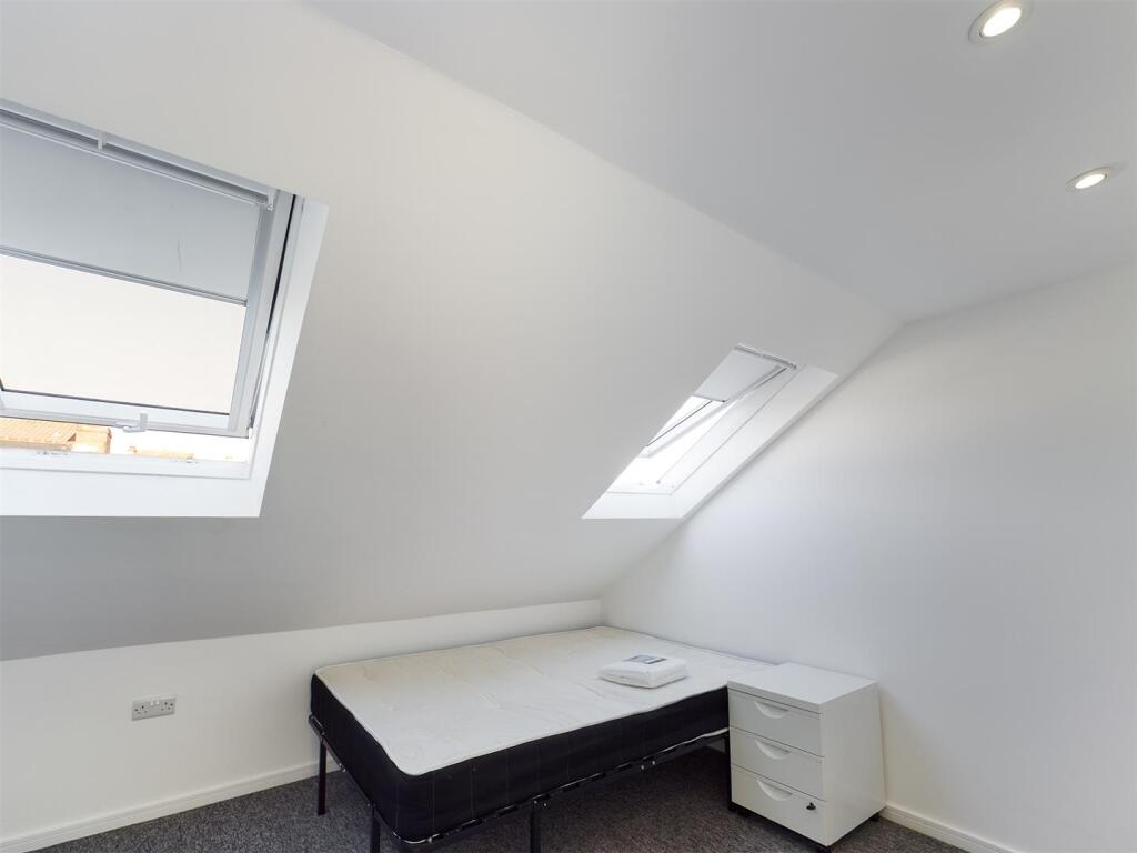 Additional property image - Stanmer Villas, Brighton