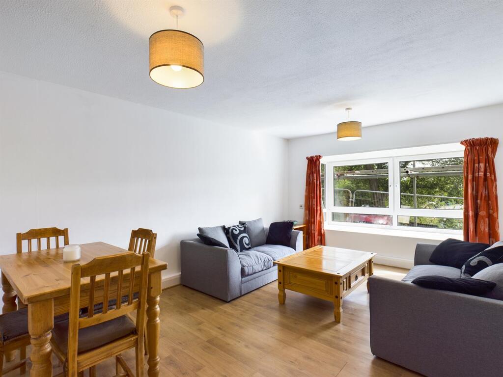 Additional property image - Highbrook Close, Brighton