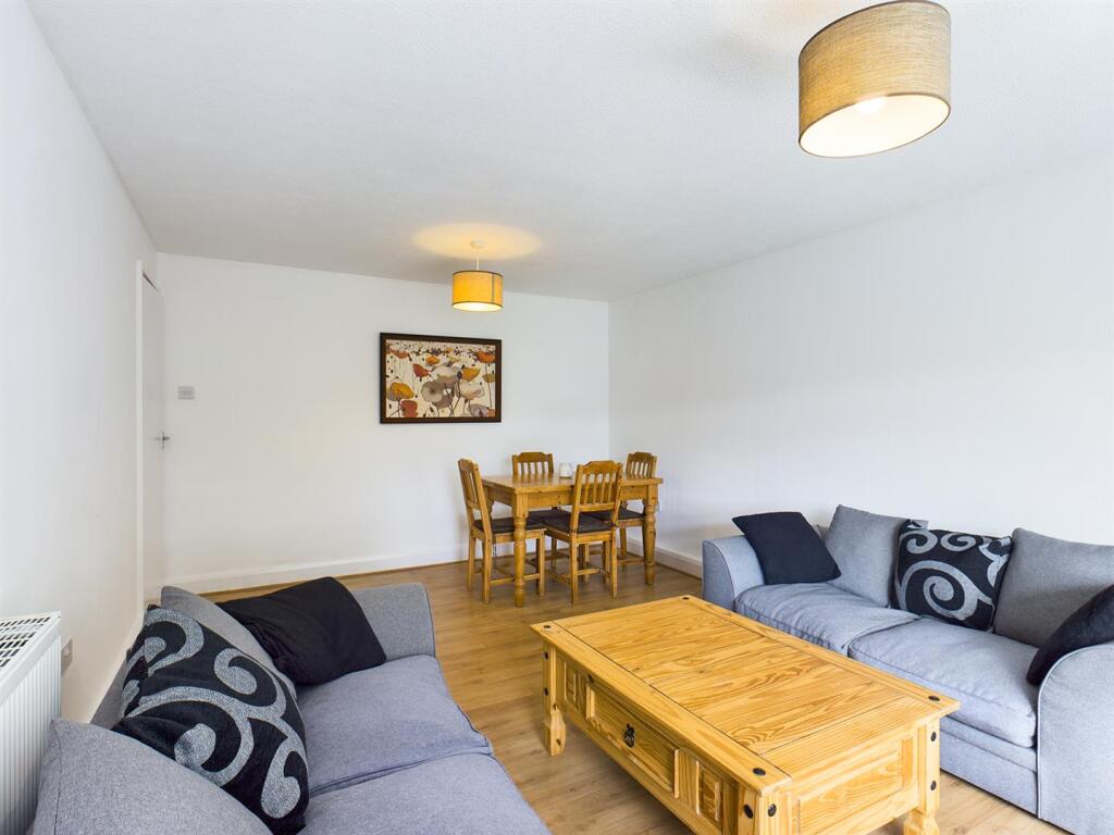 Additional property image - Highbrook Close, Brighton