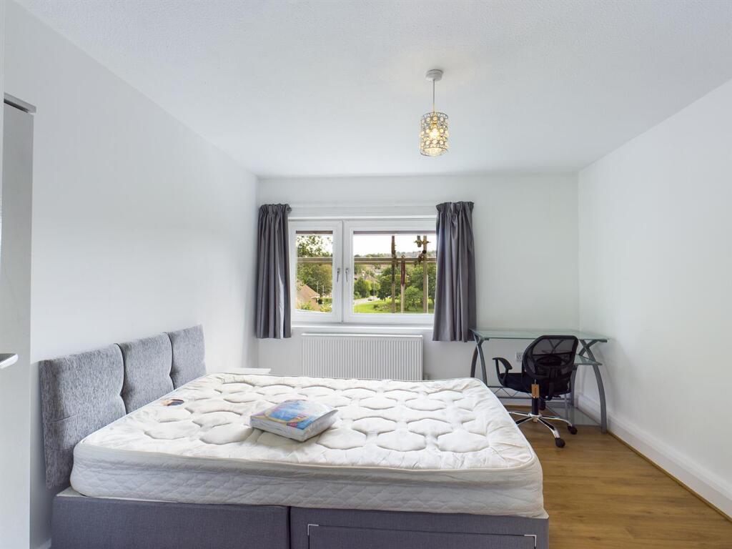 Additional property image - Highbrook Close, Brighton