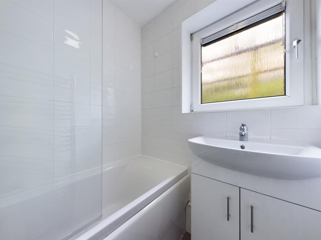 Additional property image - Highbrook Close, Brighton