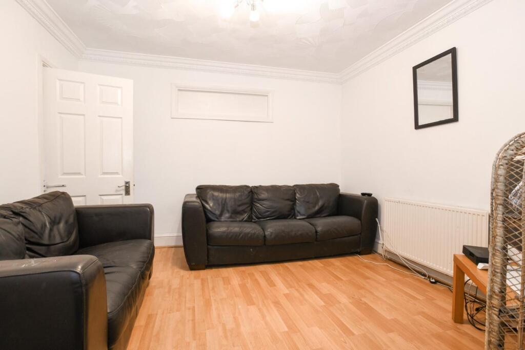 Additional property image - Lower Bevendean Avenue, Brighton