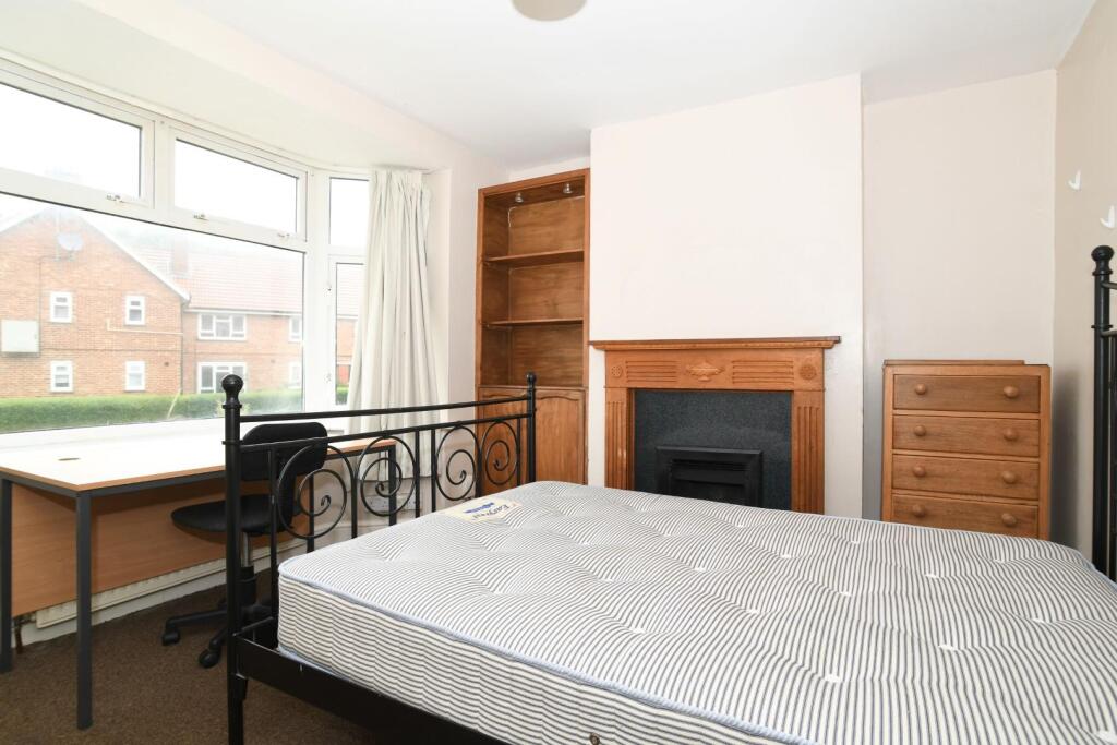 Additional property image - Lower Bevendean Avenue, Brighton