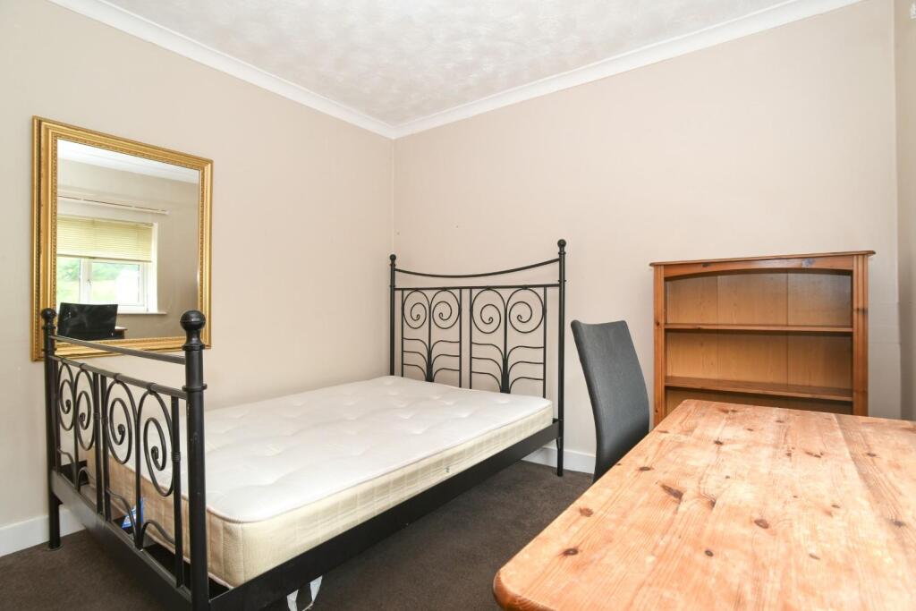 Additional property image - Lower Bevendean Avenue, Brighton