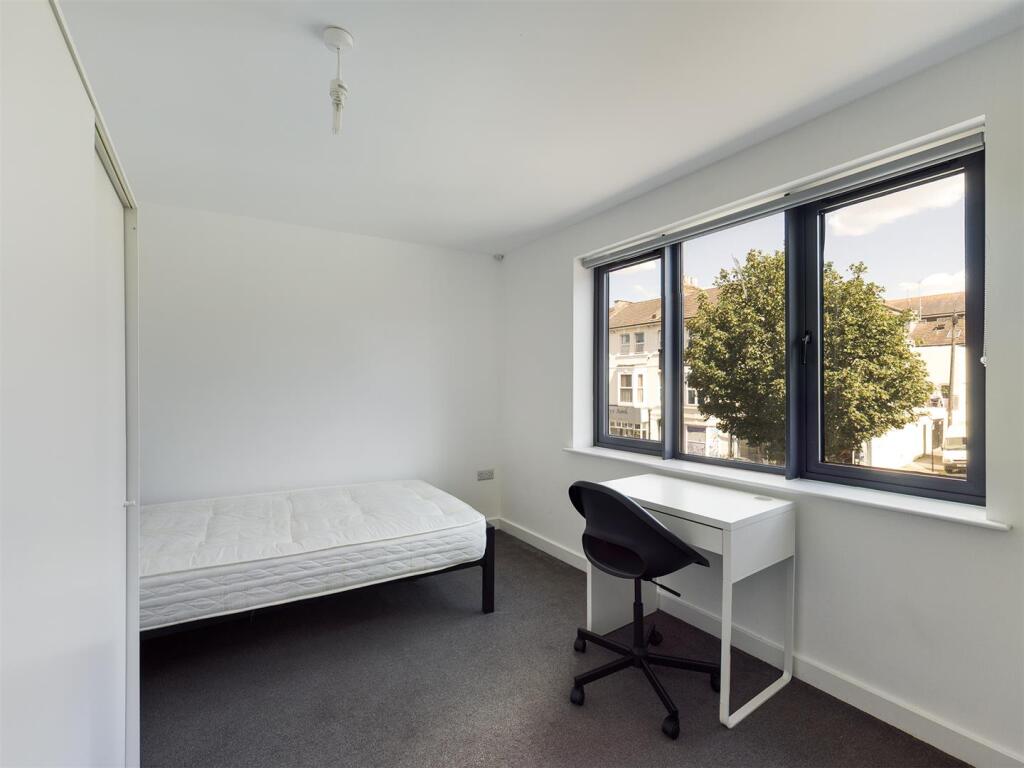 Additional property image - Edinburgh Road, Brighton
