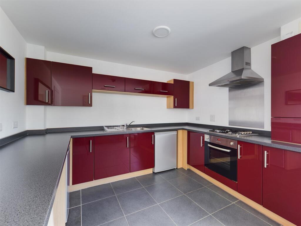 Additional property image - Edinburgh Road, Brighton