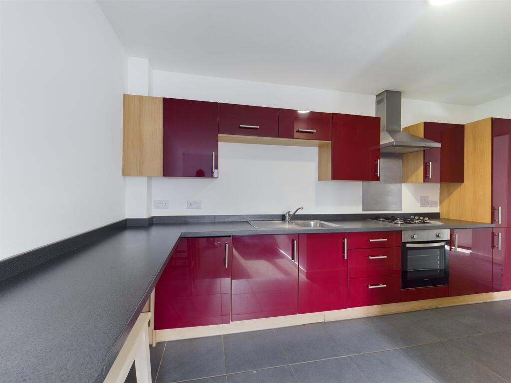 Additional property image - Edinburgh Road, Brighton