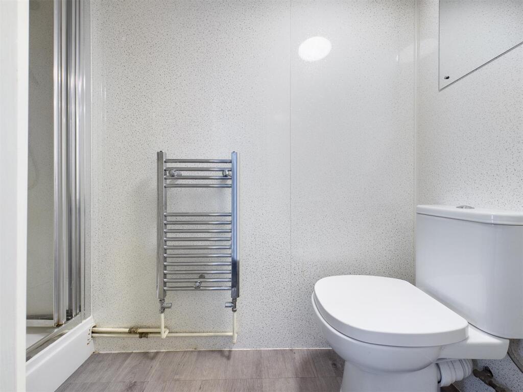 Additional property image - Broad Street, Brighton