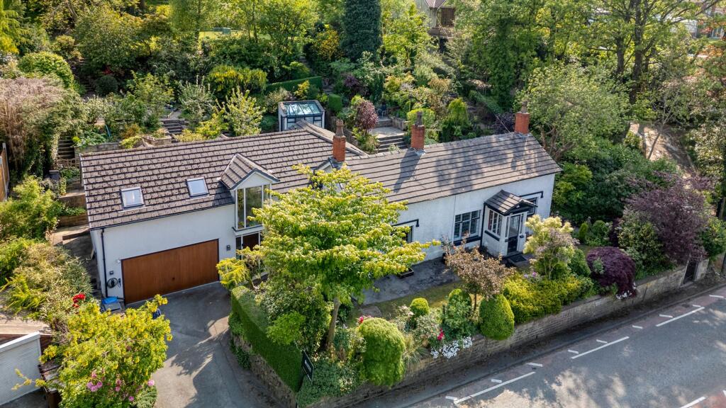 Main image of property: Mottram Old Road, Gee Cross, Hyde