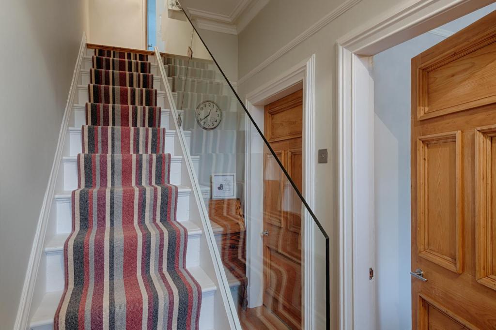 4 bedroom semidetached house for sale in Ivanhoe, Strines, SK6