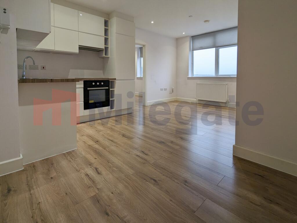 Main image of property: Buckingham Street, Aylesbury, HP20