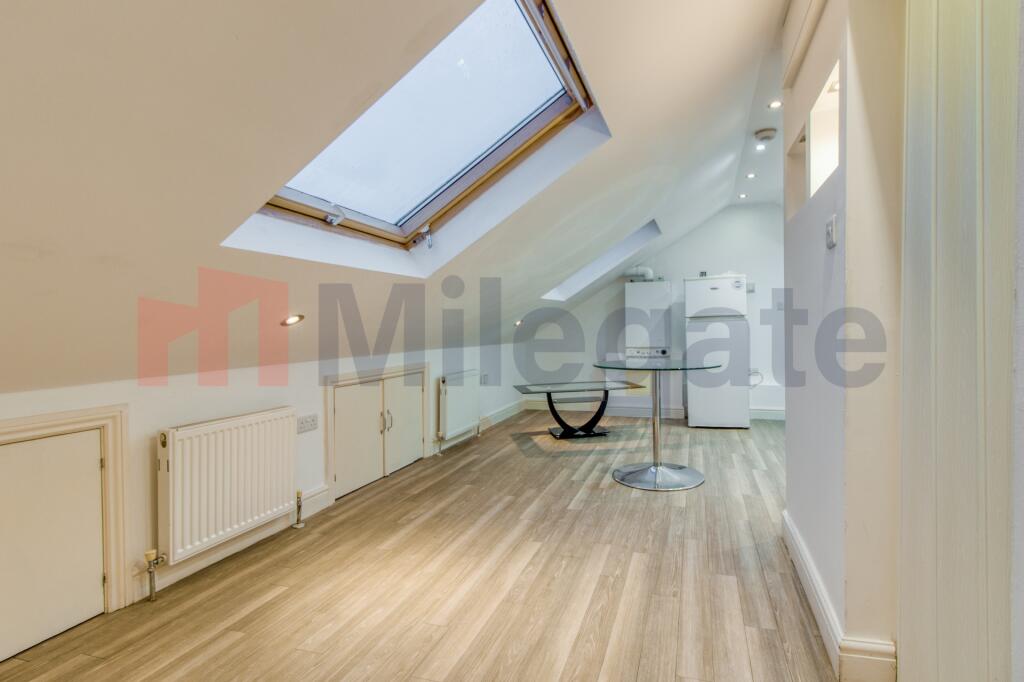 Main image of property: Station Road, London, NW4
