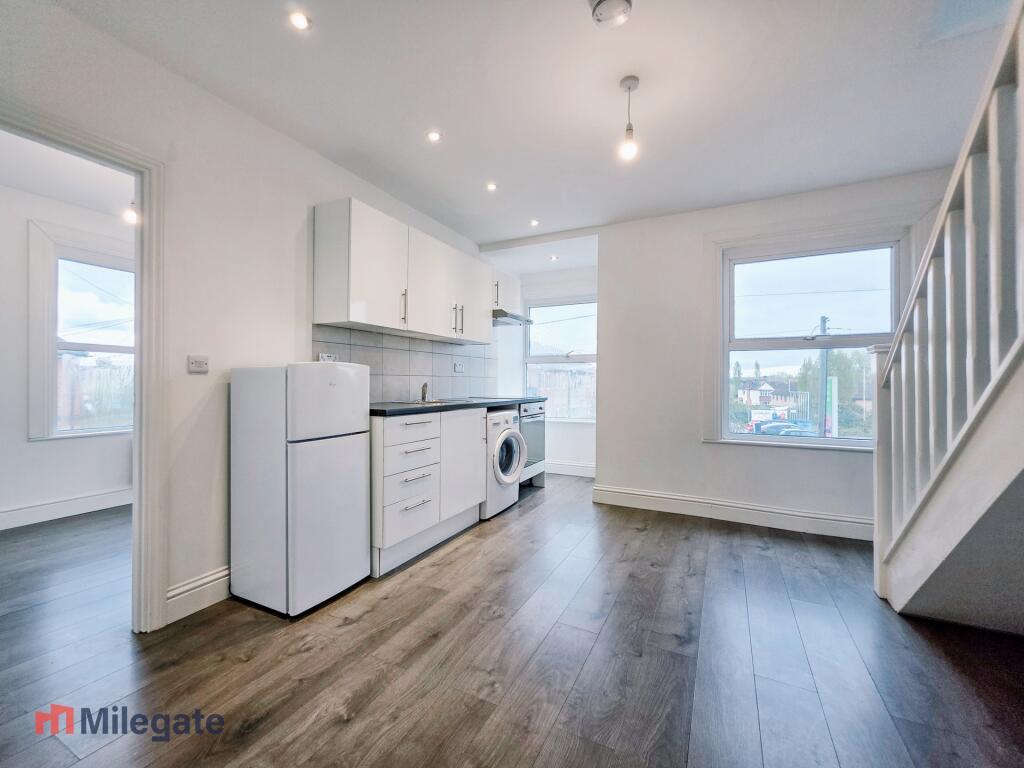 Main image of property: Main Road, Broomfield, CM1