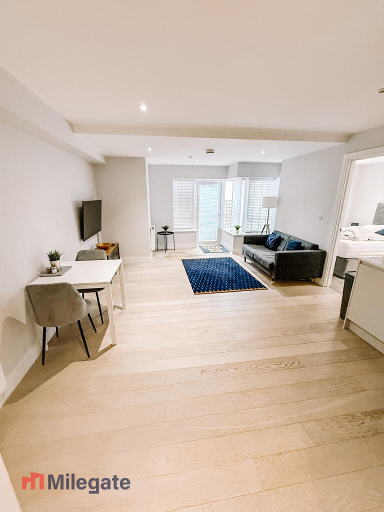 Main image of property: New Road, Brentwood, CM14