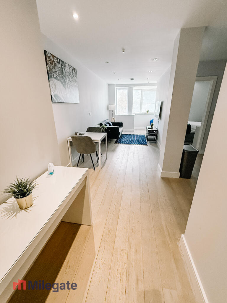 Main image of property: New Road, Brentwood, CM14
