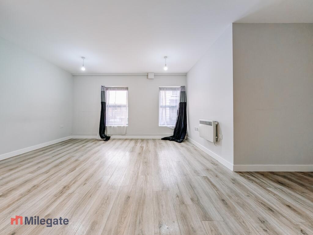 Main image of property: Chichester Road, Southend-On-Sea, SS1